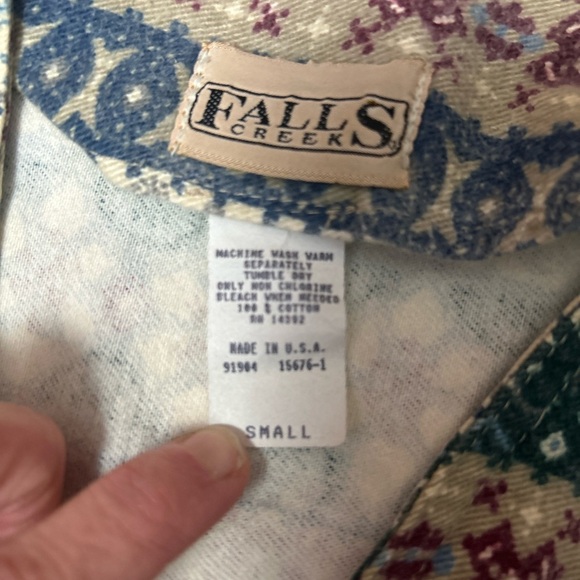 Vintage Falls Creek Multicolor Patterned Vest - Picture 2 of 4